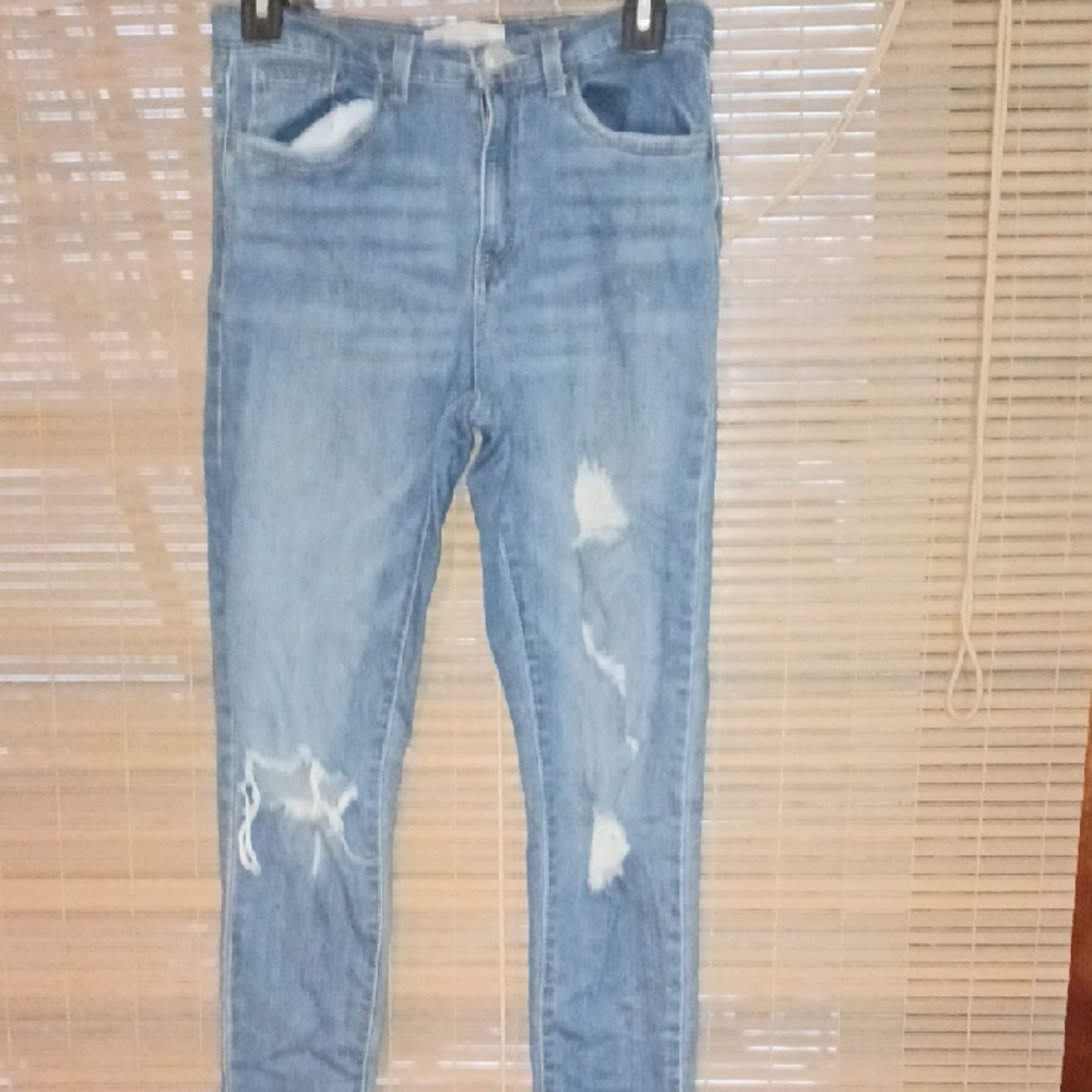 Levi's Light Blue Distressed Skinny Jeans
